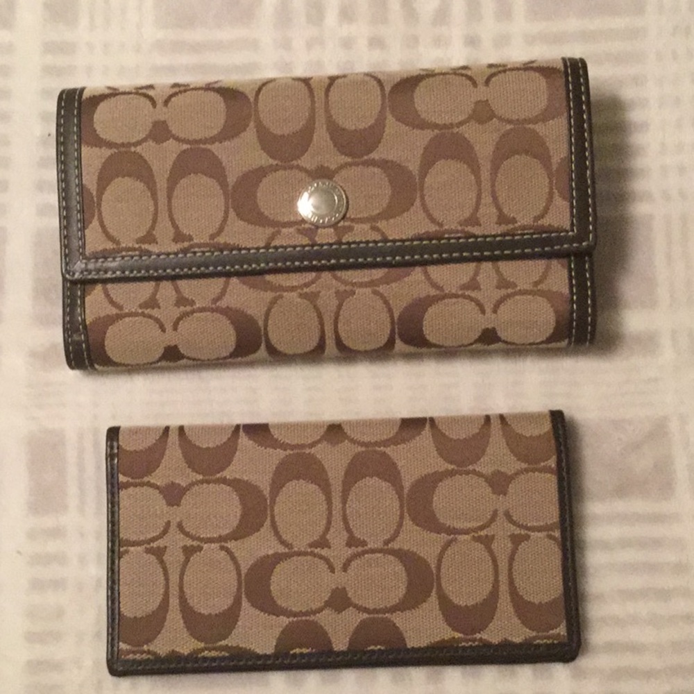Coach wallet with checkbook holder
